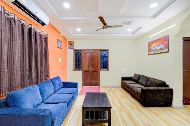Living area 2, Deluxe S Grand Residency, Ranga Reddy