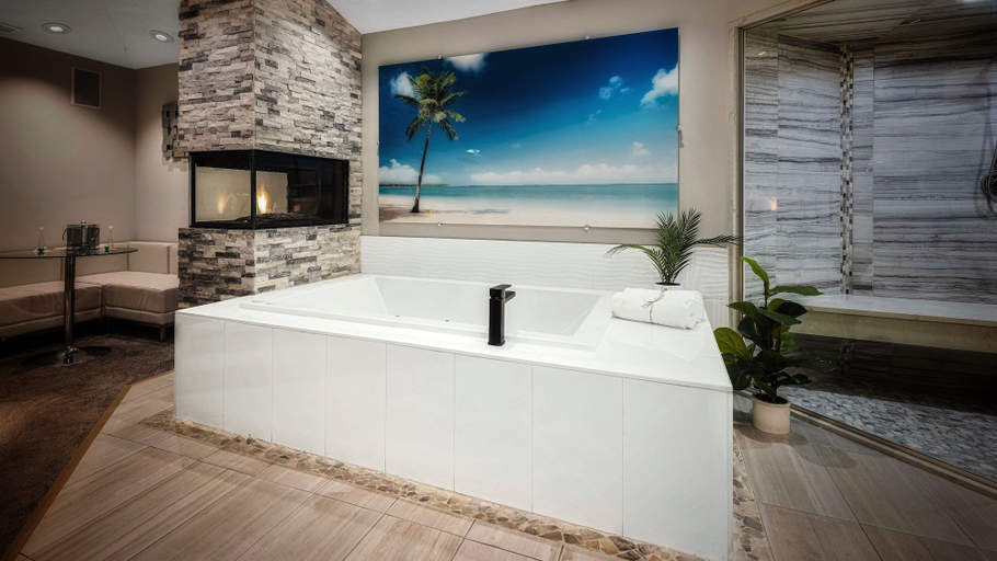 Bathroom 4, Sybaris Pool Suites Frankfort, Will