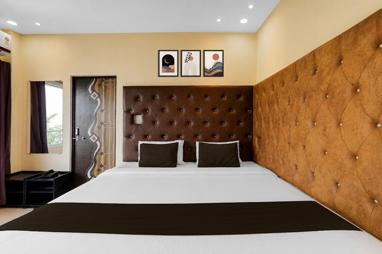 Room 3, Classic The Ganga Stay Hotel, Varanasi