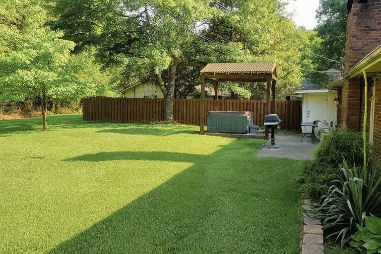 Property grounds, Hoot N Holler 5 Bedroom Chalet, Sevier