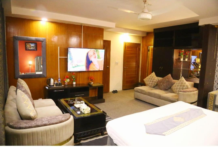 Others 2, Palm East Hotel, Lahore
