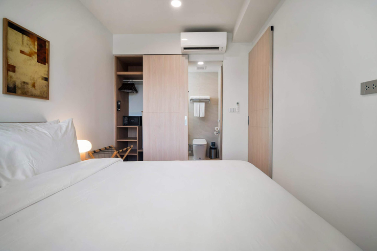 Room 3, Skypark Celeste Building 5 in Laguna by Banyan Living, Pulau Phuket