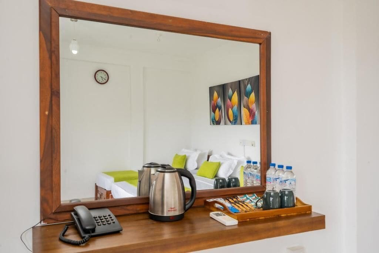Others 5, Oasis City Hotel - Kandy, K.F.G. & G. Korale