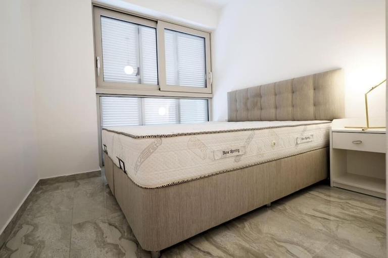 Others 1, Status M Apartments AURA