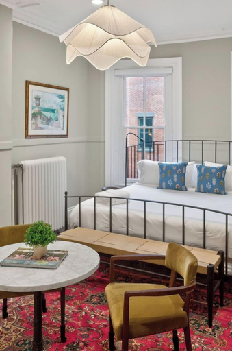 Room 4, The Concord Hotel, Boston