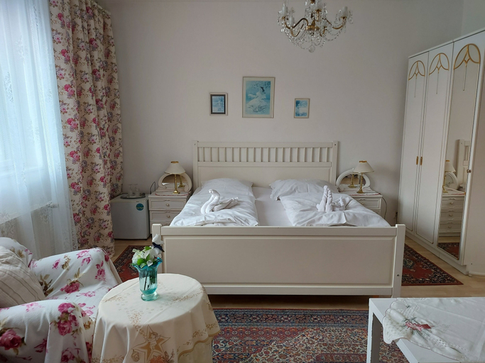 Bedroom 3, Hotel Garni, Ostrava