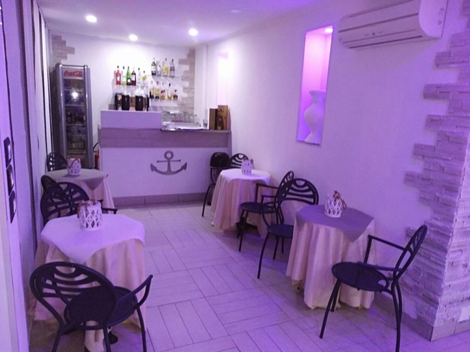 Food & Drinks 2, MILANO, Lucca