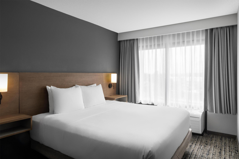 Bedroom 3, Hyatt Place San Antonio - Riverwalk, Bexar