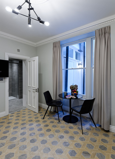 Room 3, Baker Street Studios by DMONTRIO, London