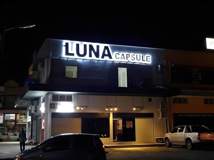 Exterior & Views 2, Luna Capsule, Semporna