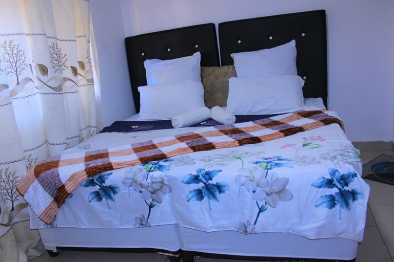 Room 5, inspan lodge, City of Cape Town