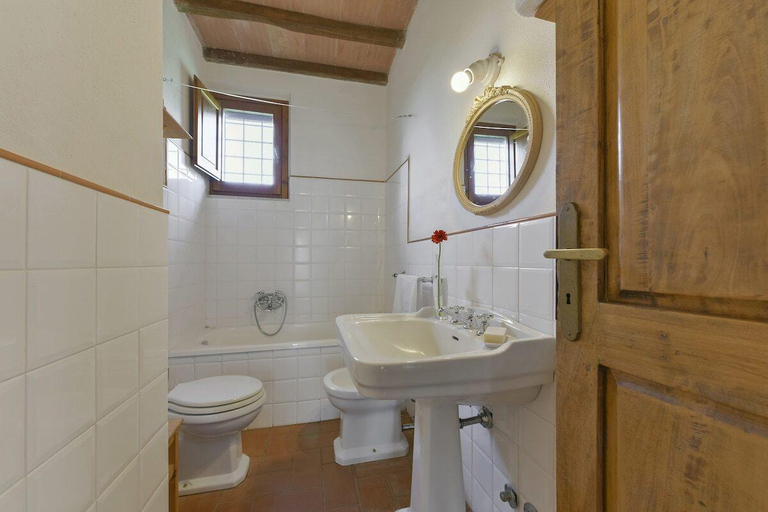 Bathroom 3, Agriturismo Bandinelli, Grosseto