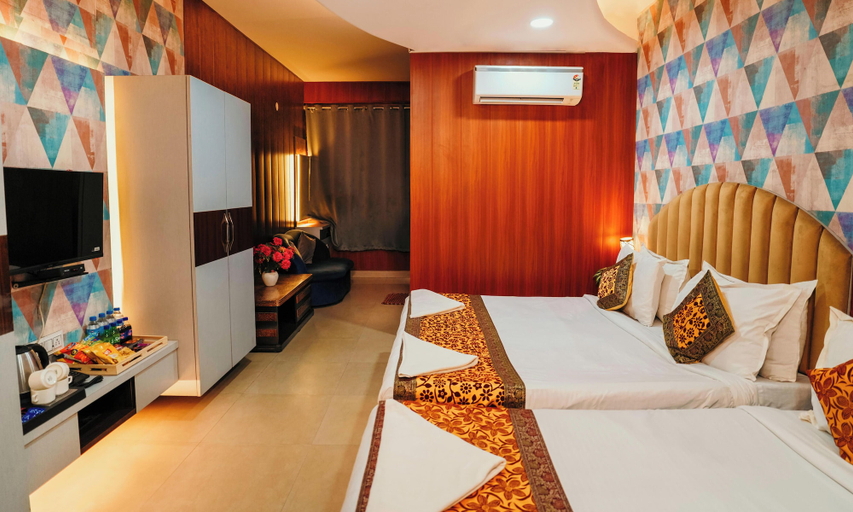 Bedroom 3, Hotel Sahu Near Kashi Vishwanath Temple Gate, Varanasi