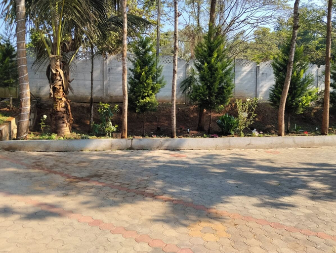 Property grounds 2, 3 Seasons Homestay, Chikmagalur