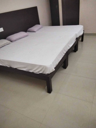 Room 3, Royal Residency, Viluppuram