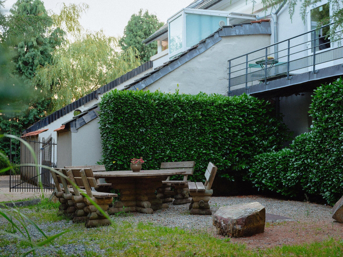 Exterior & Views 2, Moderscheid Cottage With Spa, Liège