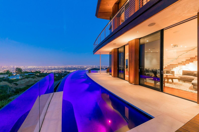 Sport & Beauty 5, Rouge Elite, Los Angeles