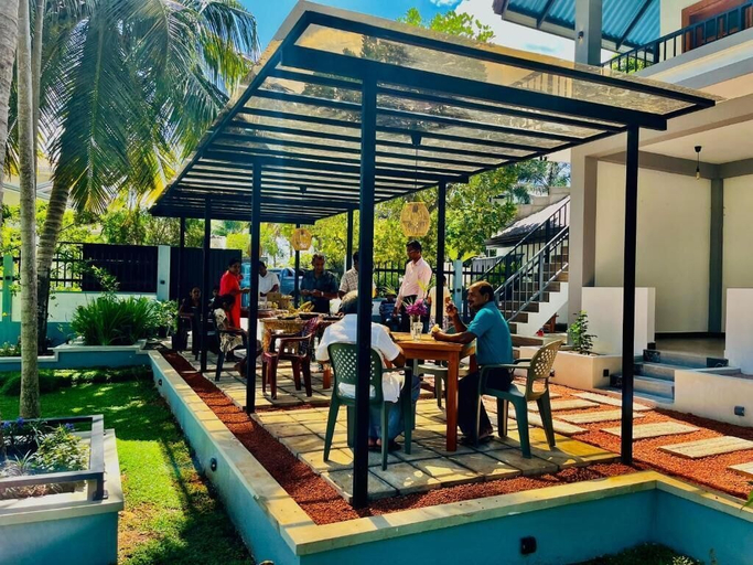Exterior 5, Silver Palm Resort, N. Palatha Central