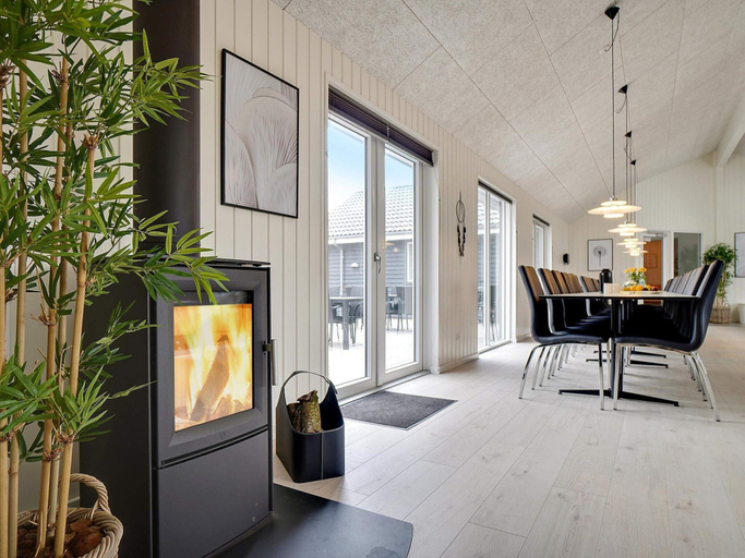 Interior 4, 5 Star Holiday Home in Spottrup, Skive