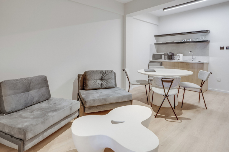 Others 5, Captain Karas Holiday Apartments