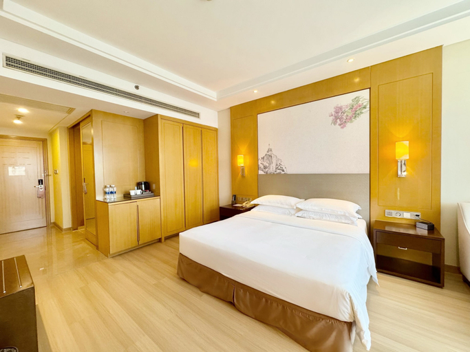 Bedroom 2, Fliport Garden Hotel Xiamen, Xiamen