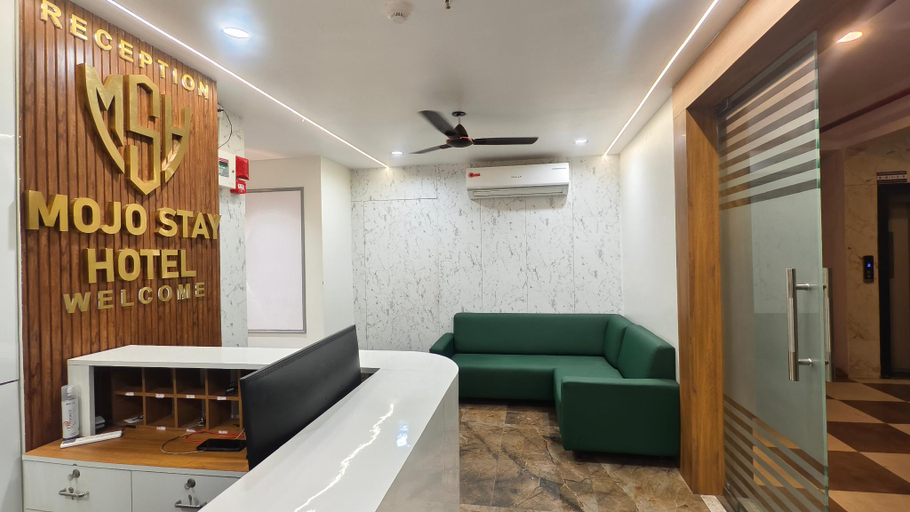 Reception 5, HOTEL MOJO STAY, Ahmadabad