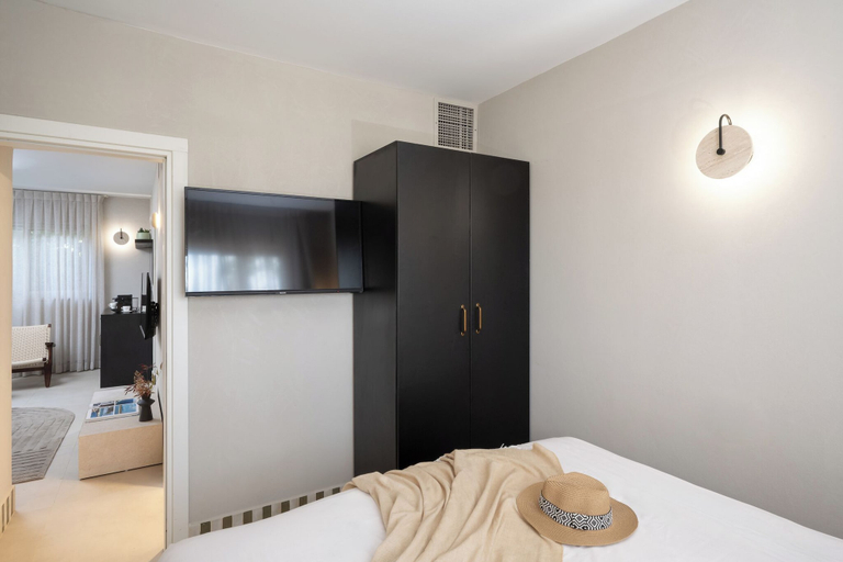 Bedroom 3, Tzuba Hotel