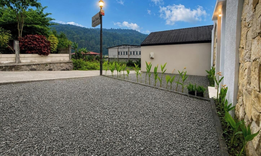 Property grounds 4, Glamping Ziezo, Karanganyar