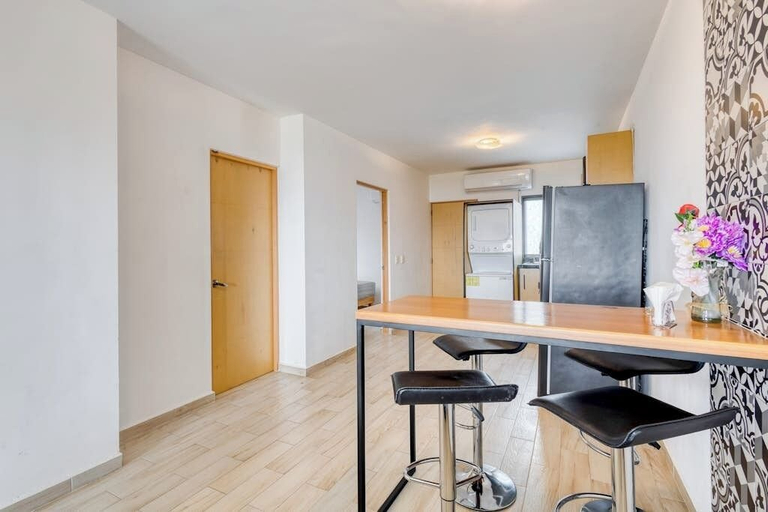Interior 5, Ocean View Condo With Scenic Balcony, Well-equipped Kitchen, Internet & W/D, La Paz