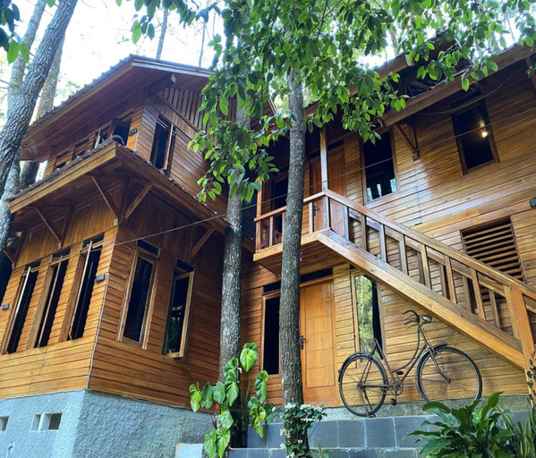 Others 5, Cozzy Mutiara Rahong, Bandung