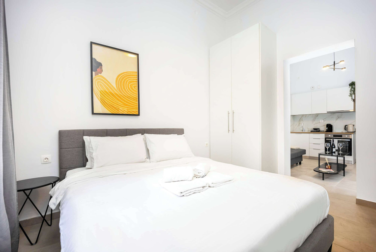Room 3, Warm & Stylish 1BR l King Bed, Attica