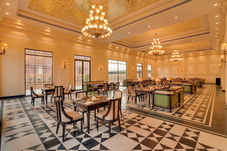 Dining 4, Lemon Tree Hotel Sri Ganganagar, Ganganagar