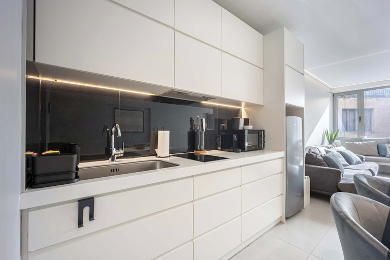 Private kitchen, Spacious 2BR l 2Baths l Psirri Acropolis, Attica