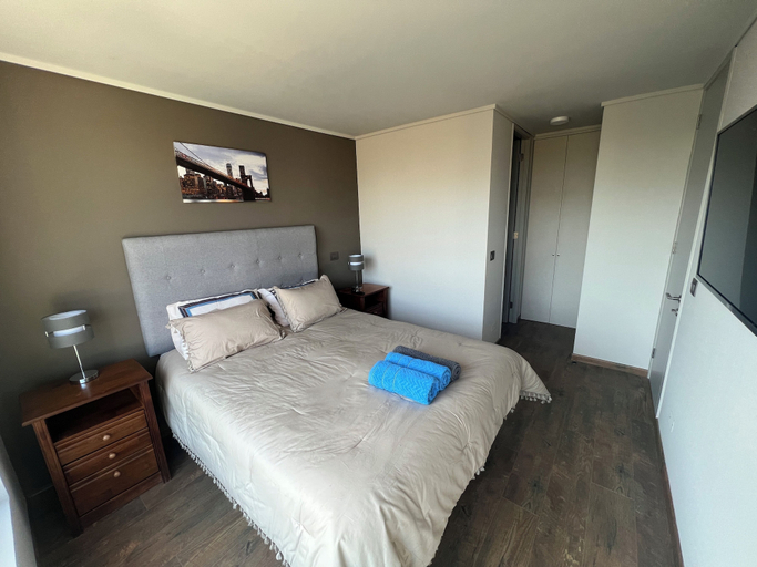 Room 2, Lorenzo de Medicis, Cordillera