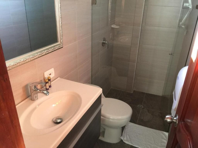 Bathroom 3, Akel House Hotel, Cartagena de Indias