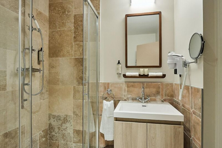 Bathroom 5, Le Parc - Hôtel & Spa, Isère
