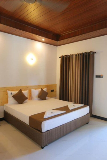 Room 2, Silver Palm Resort, N. Palatha Central