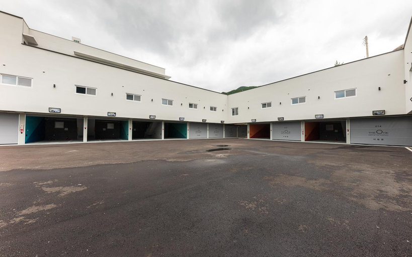 Others 5, Miryang The One Hotel Drive-in, Miryang