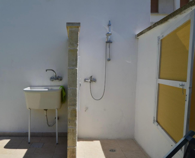 Bathroom, Carpentry, Lecce