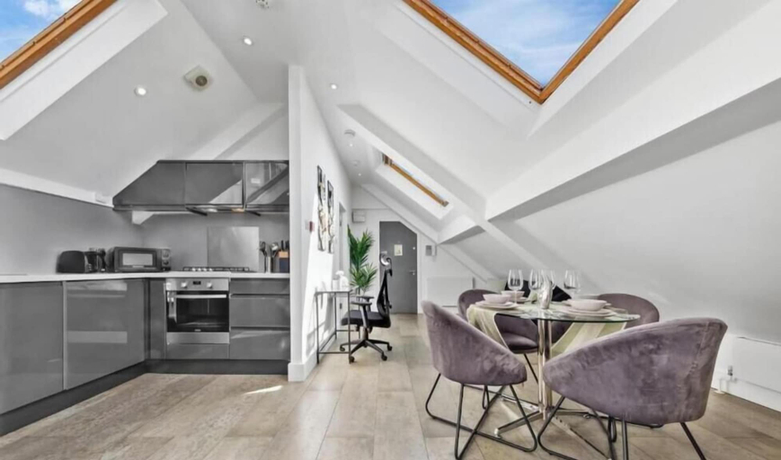 Dining 5, Flat -12, London