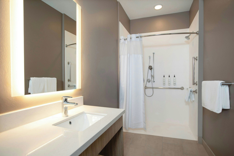 Bathroom 3, Springhill Suites By Marriott Richmond Airport, Henrico
