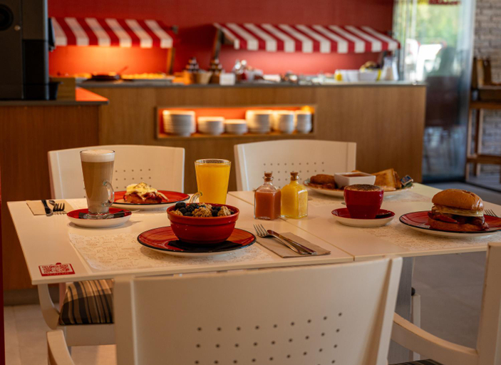 Food & Drinks 2, The Blue Apartments - Adults Only, Baleares
