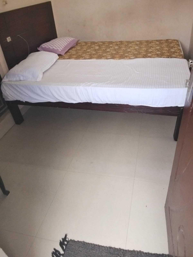 Room 5, Royal Residency, Viluppuram