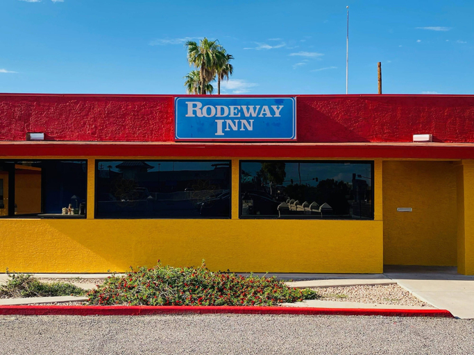 Exterior & Views 2, Rodeway Inn Old Town Scottsdale, Maricopa