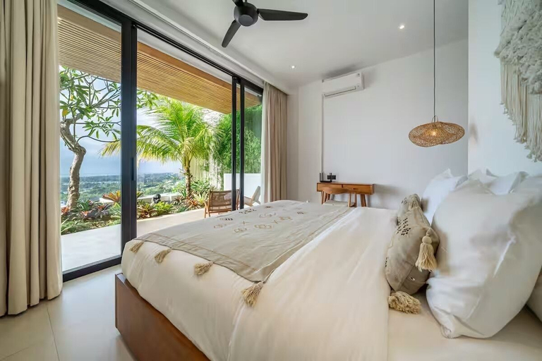 Room 2, Friendly Villa, Badung