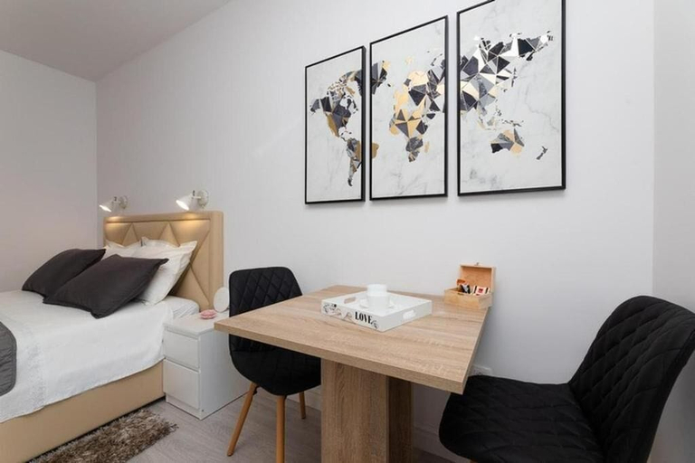 Room 4, Leora Deluxe Apartment, Split