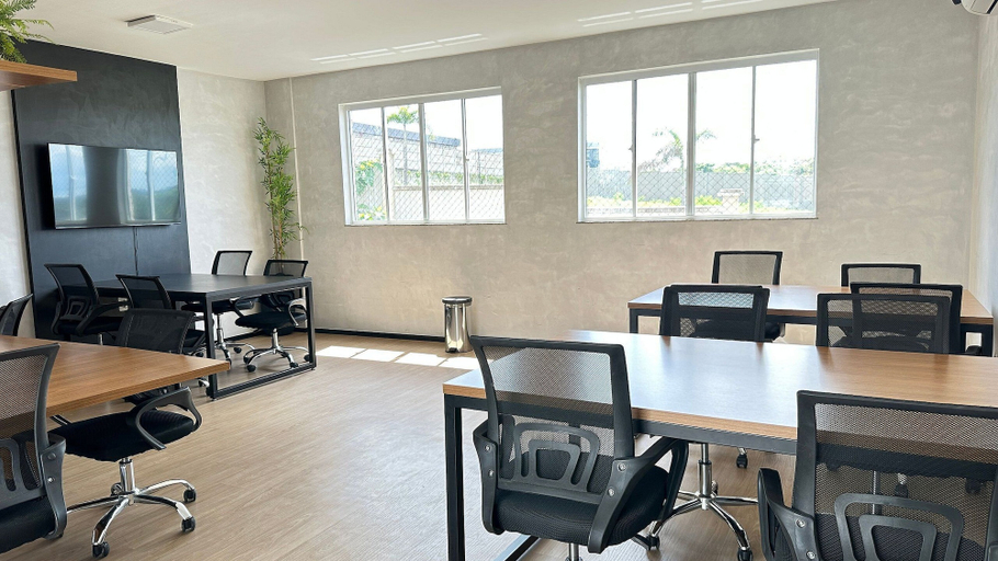 Meeting facility, Apto. Moderno Completo na Ponta Negra, Maués