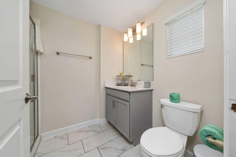 Bathroom 3, 5BR Championsgate Home With Pool & Water Park, Osceola