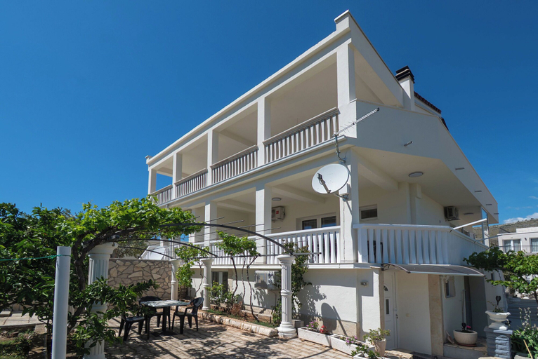 Exterior & Views 2, Apartments Jadranka, Šibenik