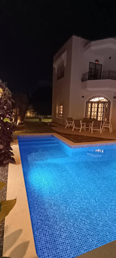 Swimming pool 5, Luxurious Villa with Pool in La Soukra, Ariana, Soukra